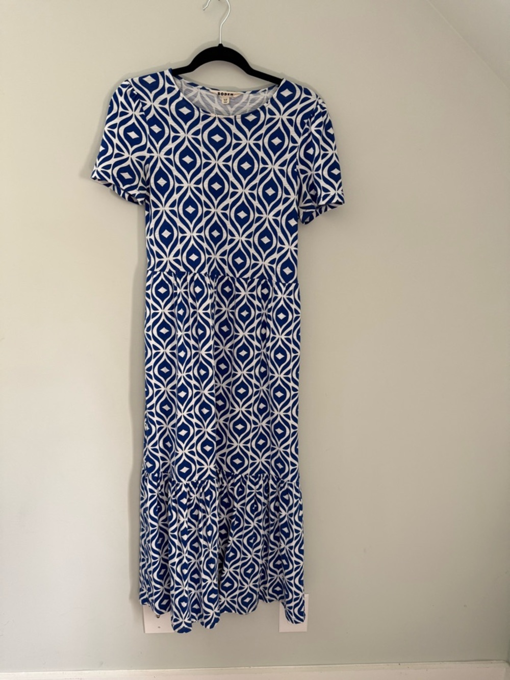 Boden Emma Tiered Jersey Geometric Midi Dress - Picture 6 of 8